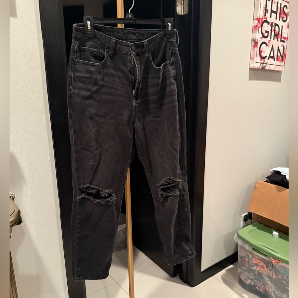 American Eagle Outfitters Black Relaxed Distressed Jeans
